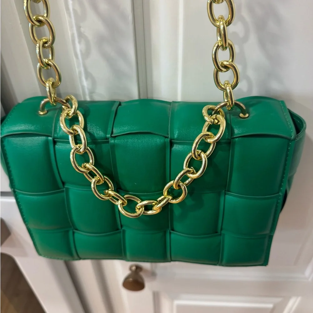Green Woven Leather Shoulder Bag - Picture 4 of 14